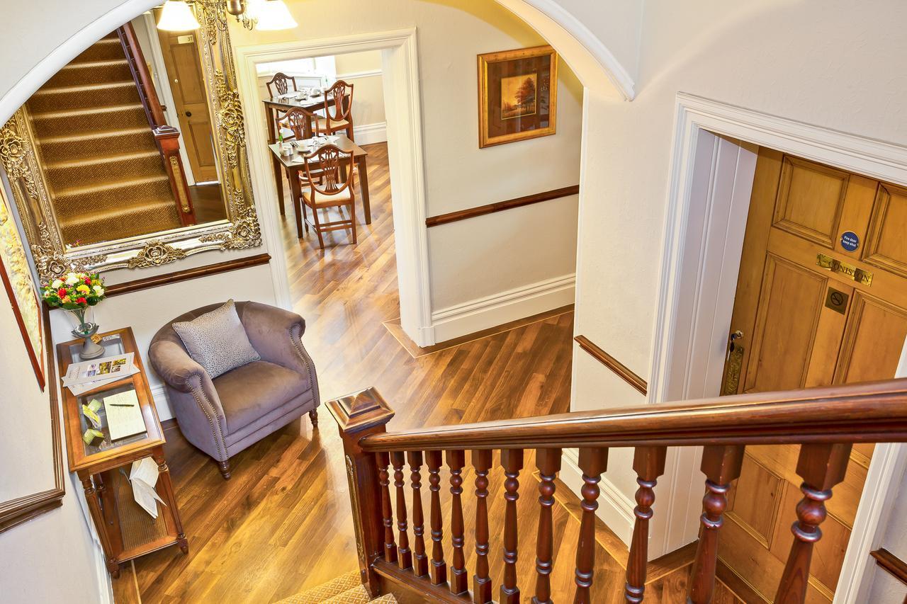 Chestnuts Guest House (Adults Only) Уиндермер Екстериор снимка
